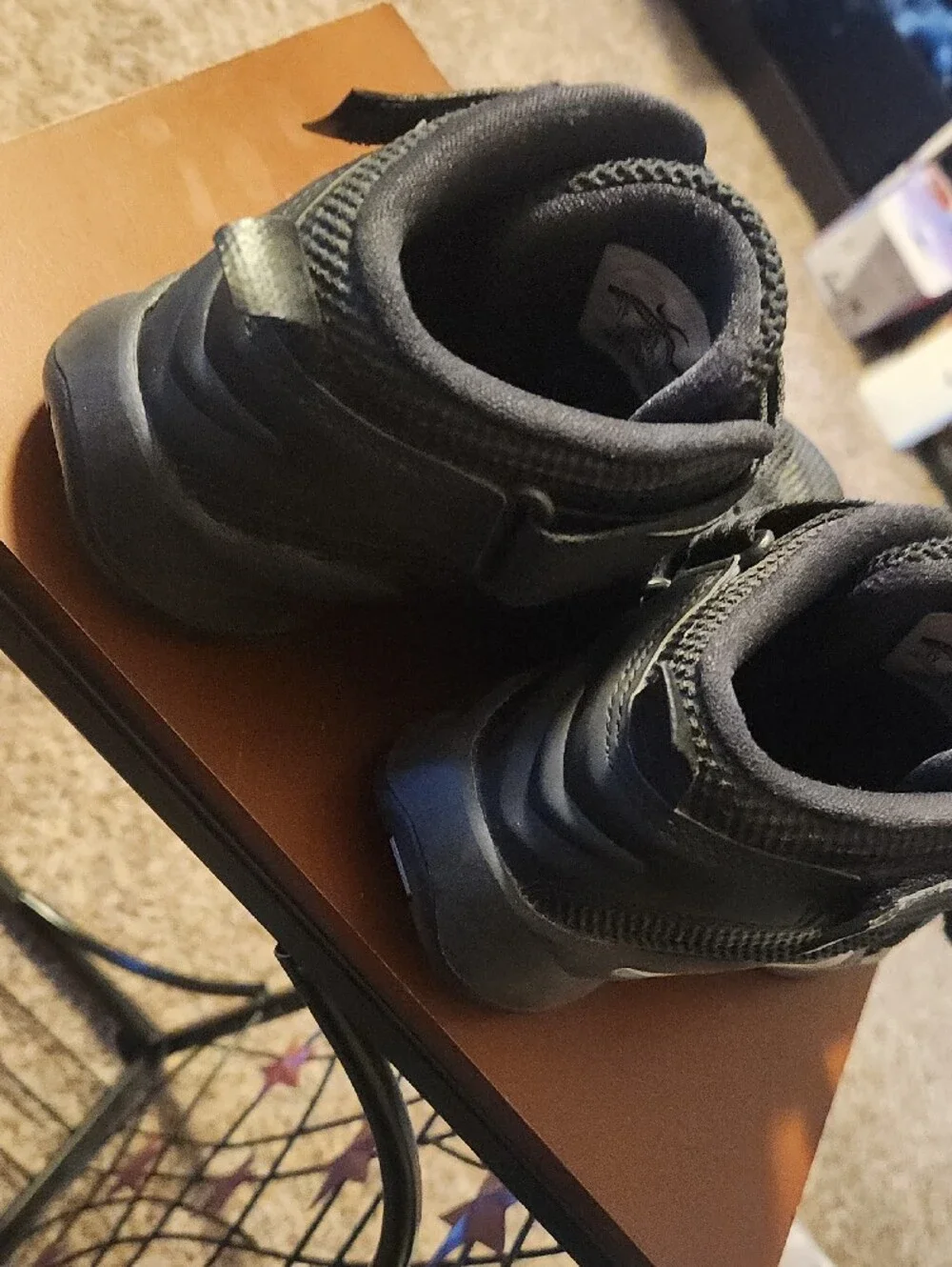 Lebron Soldier 9 High Tops - Picture 7 of 8